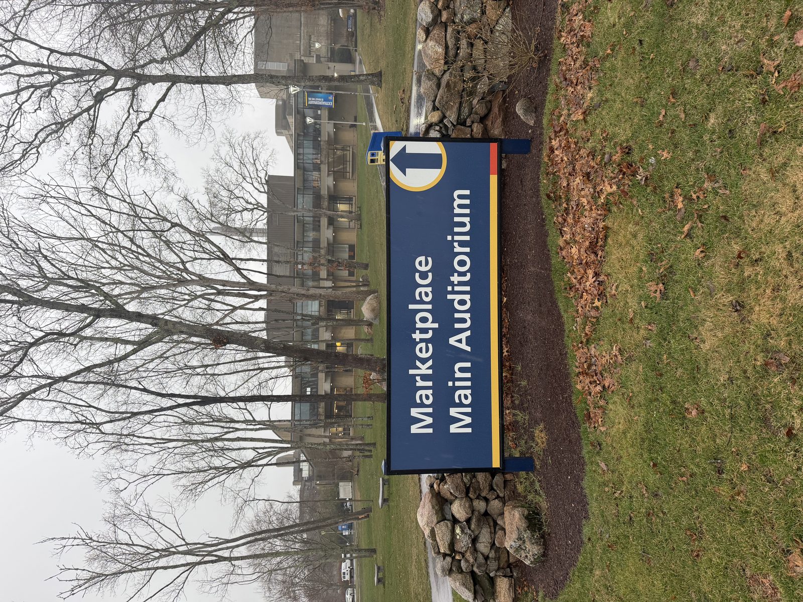 Marketplace and Main Auditorium sign